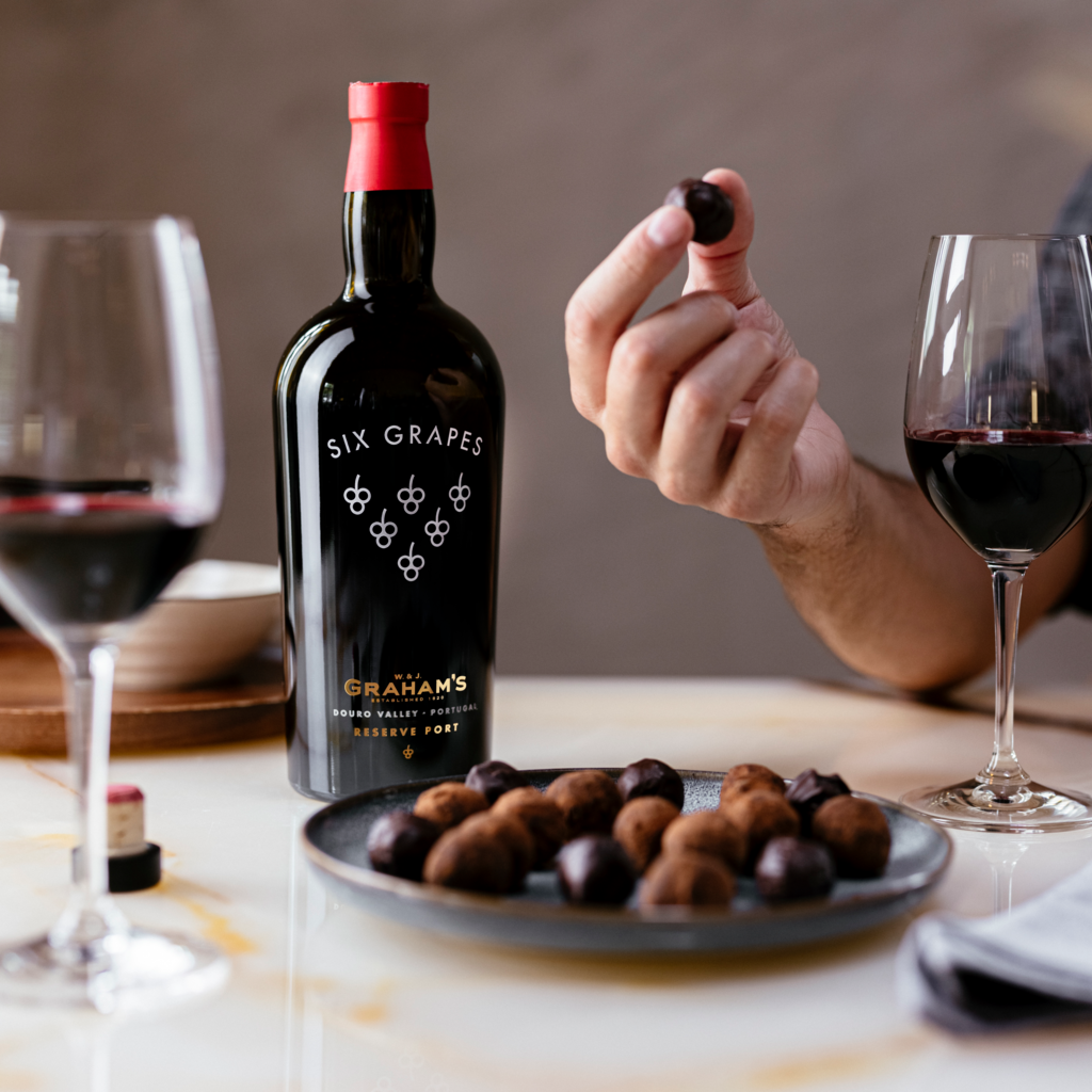 Chocolate y Vino: Cómo combinarlos y 6 botellas que tienes que probar ...